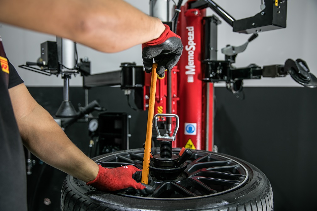 Tire Repair Service Deira